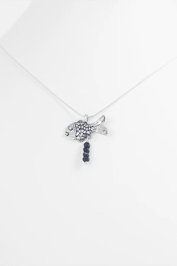 Collar pez