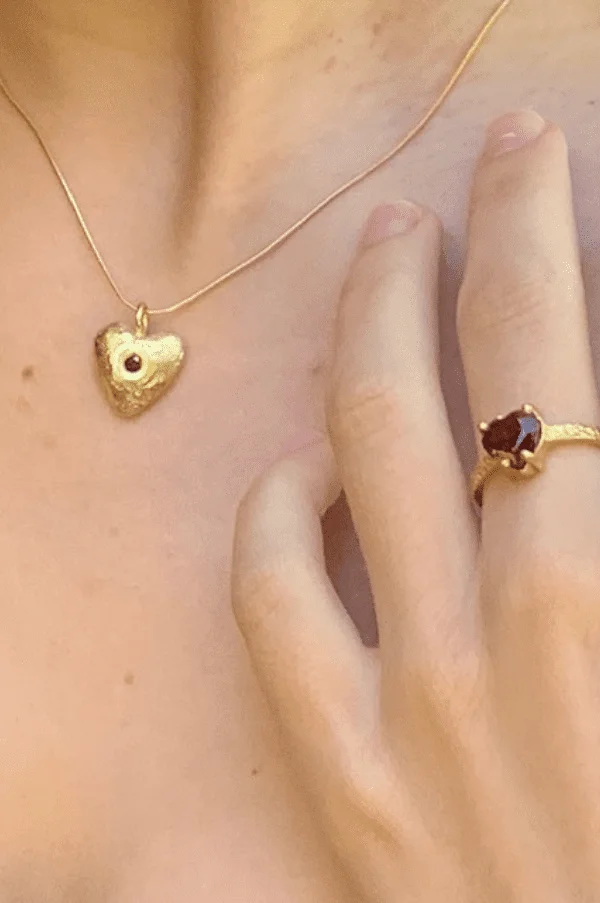 Collar corazón rubie